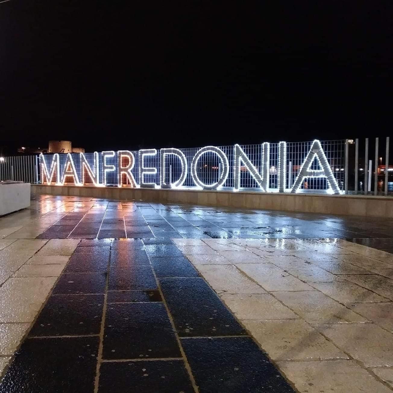 Ca Del Centro Aparthotel Manfredonia Exterior photo